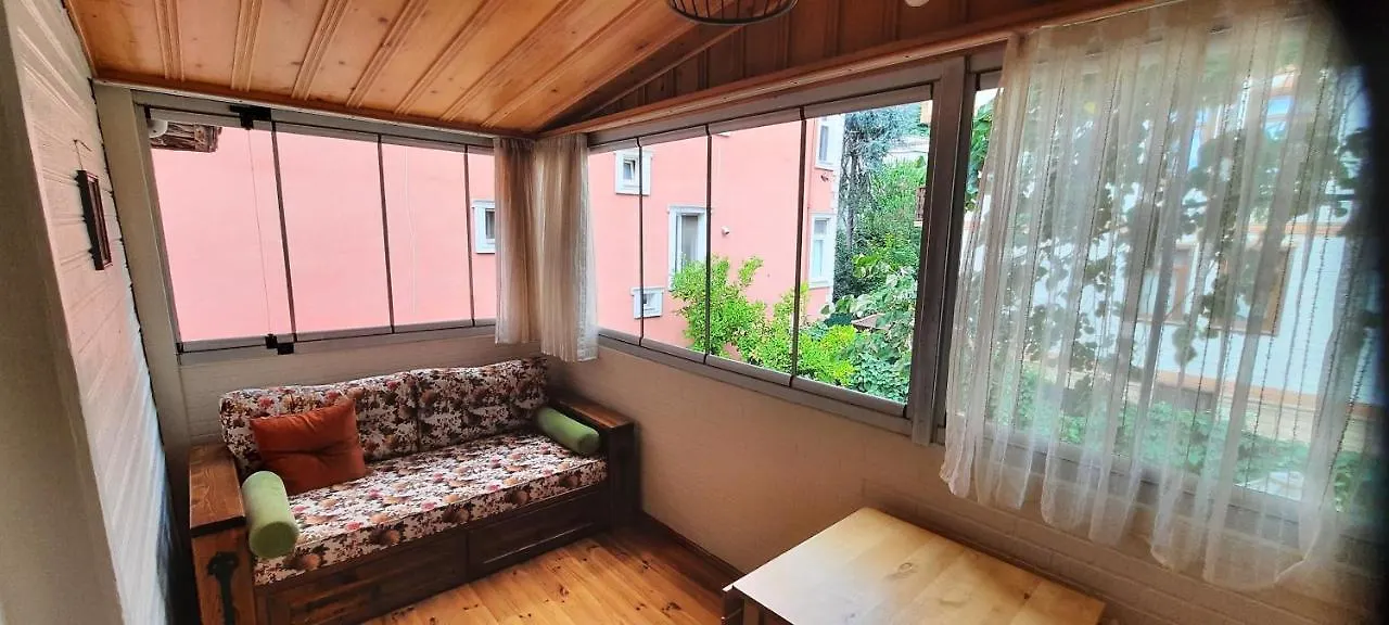 Villa Charming Anatolian House In Cengelkoey Provincia di Provincia di Istanbul