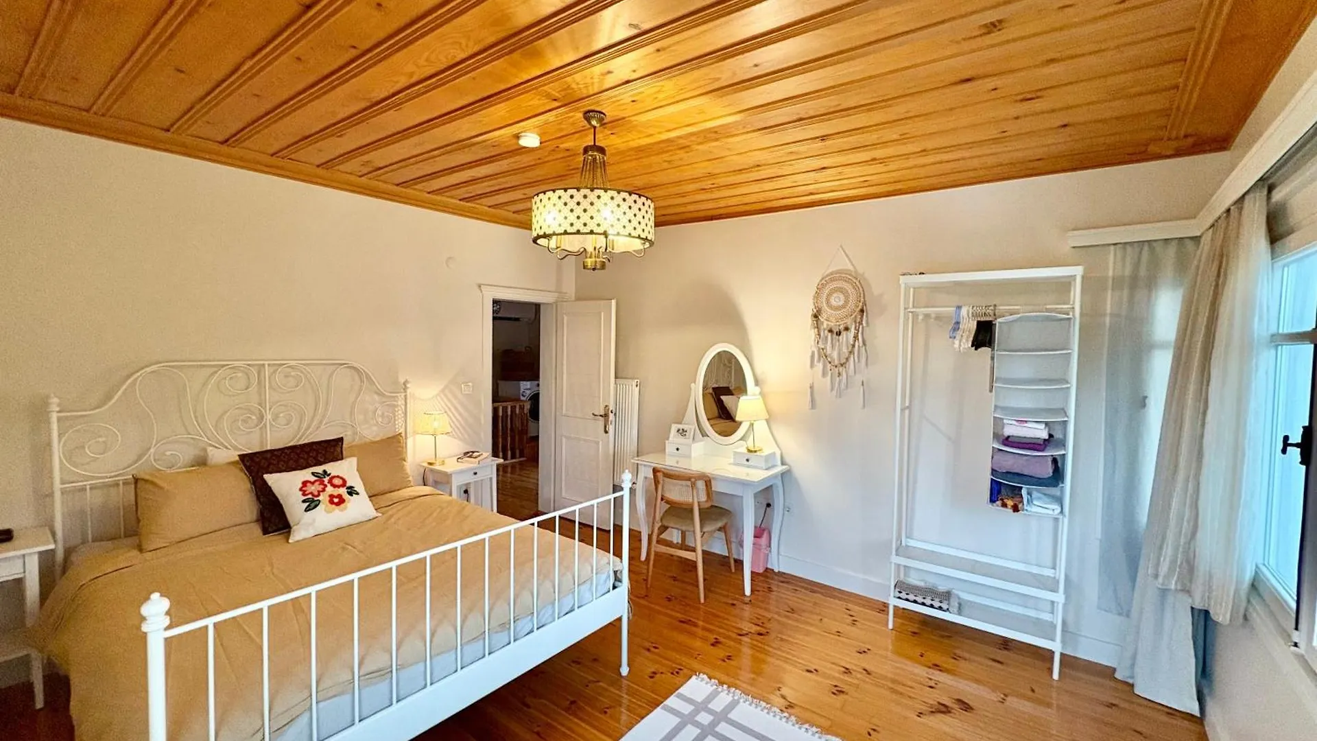 Charming Anatolian House In Cengelkoey contacte